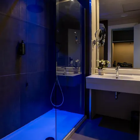Hotel Bv Oly