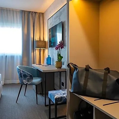Bv Oly 4* Рим