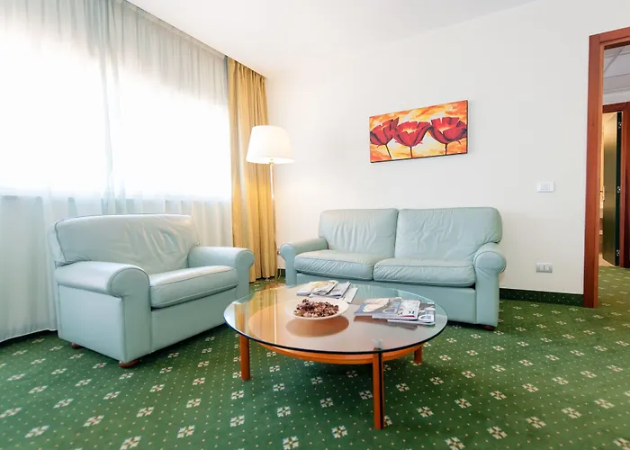 Hotel Bv Oly Řím