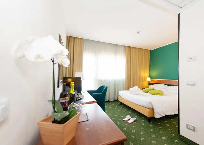 Hotel Bv Oly Řím