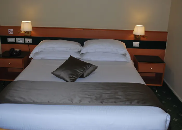 Hotel Bv Oly 4*