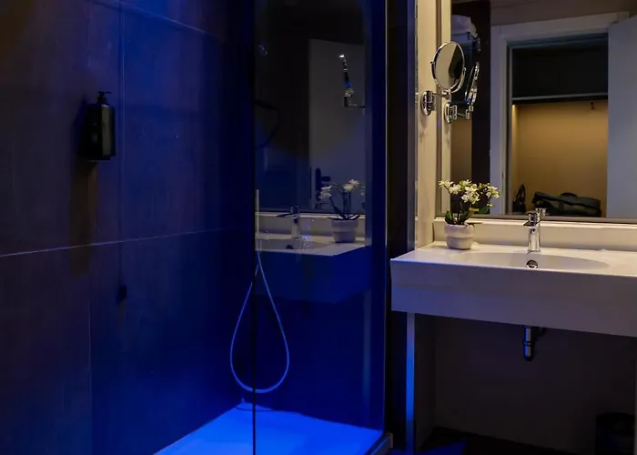 Hotel Bv Oly