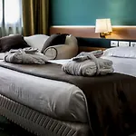 Bv Oly Hotel 4*