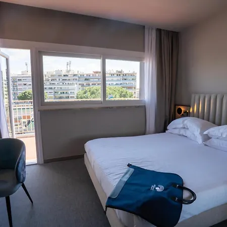 Hotel Bv Oly 4*